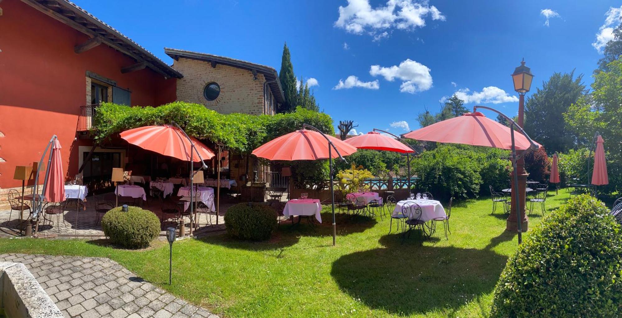 Hotel Les Jardins De La Tour Châtillon-sur-Chalaronne Exterior foto
